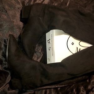 Steve Madden Faux Suede Knee High Boots 👢